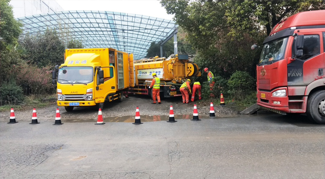 石峰成区雨污水管网“四位一体”检测疏通项目